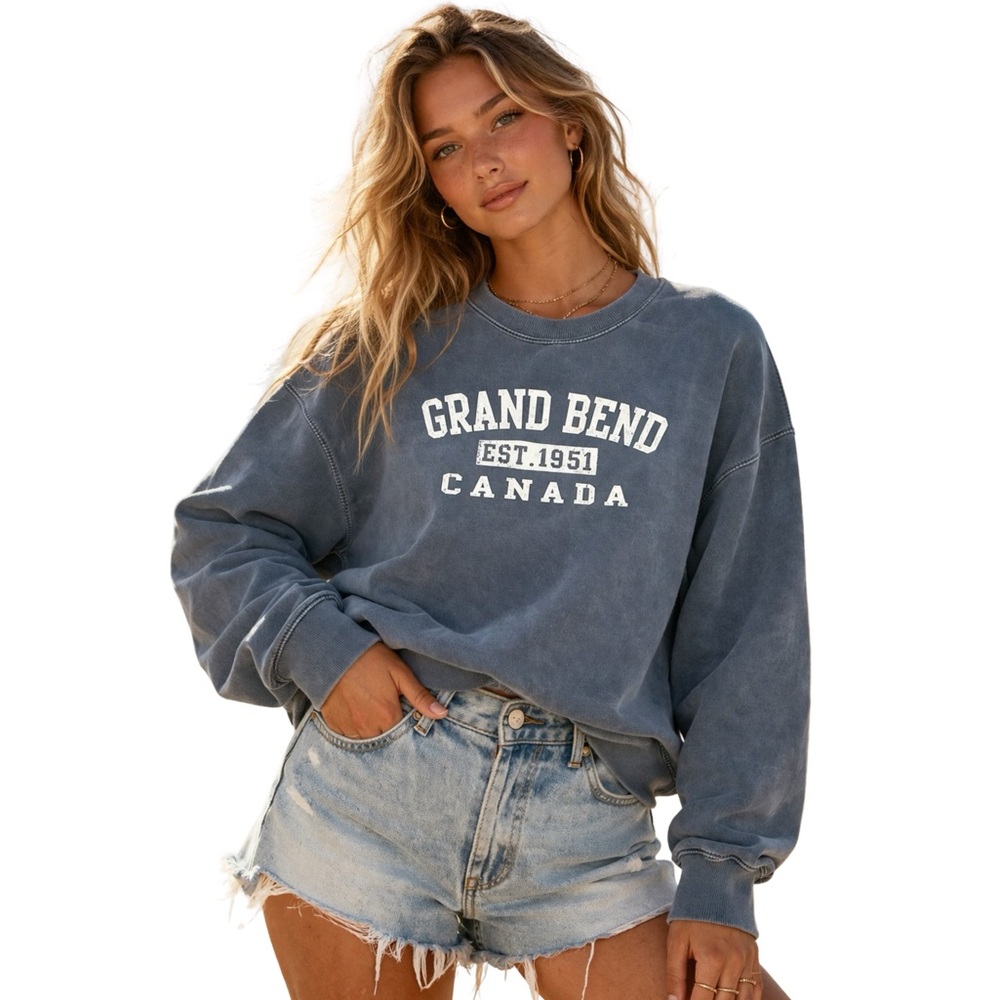 Grand Bend Canada Blue & White Crewneck Sweatshirt